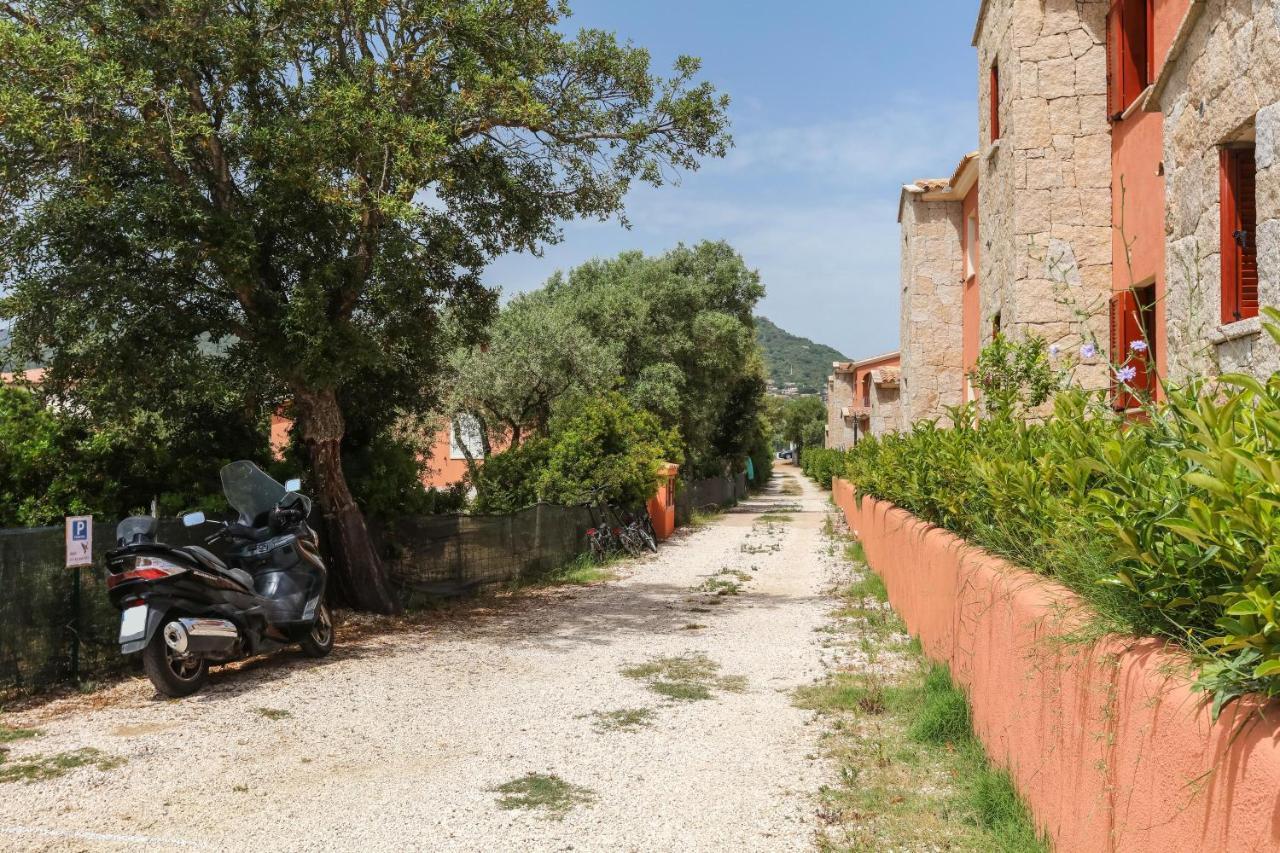 圣特奥多罗La Casa Di Debora别墅 外观 照片